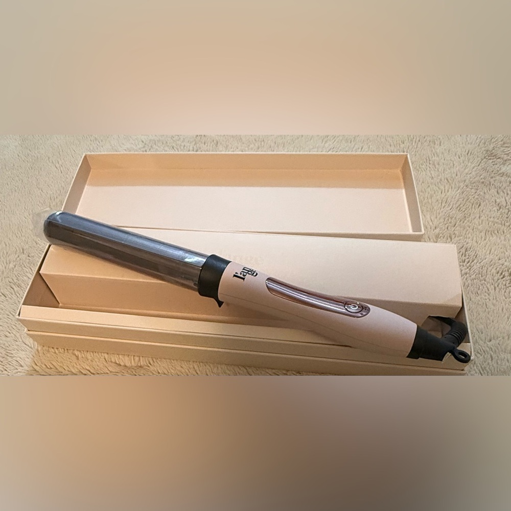 32mm Titanium Curling Wand Blush Includes Heat-Resistant Glove